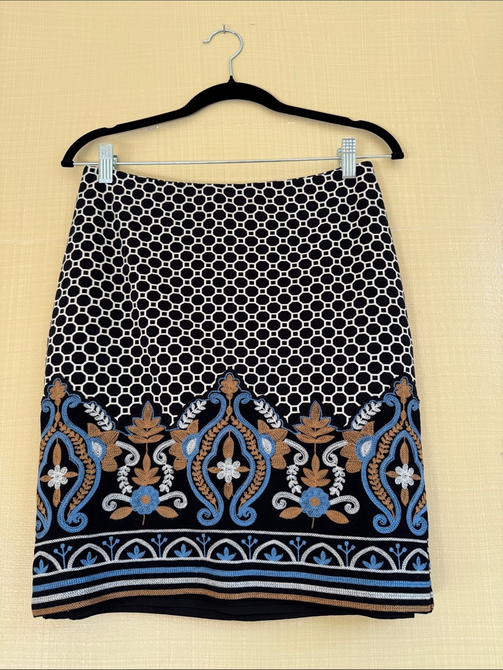 J. McLaughlin Black Pencil Skirt with Blue & Brown Embroidery